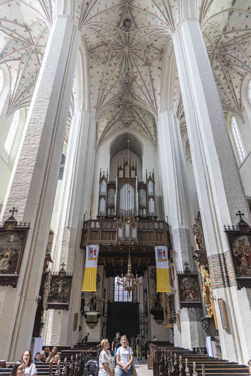 Polonia - Torun 037 - catedral de los Santos Juan Bautista y Juan Evangelista.jpg